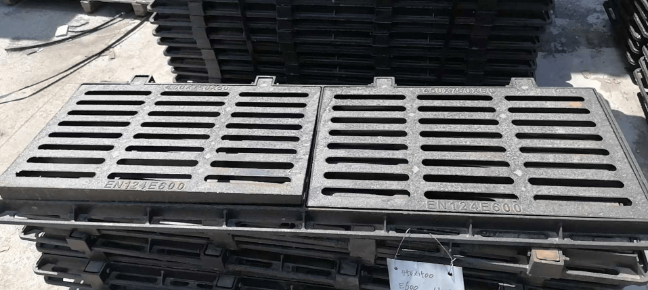 莲池球墨铸铁连体双篦展示